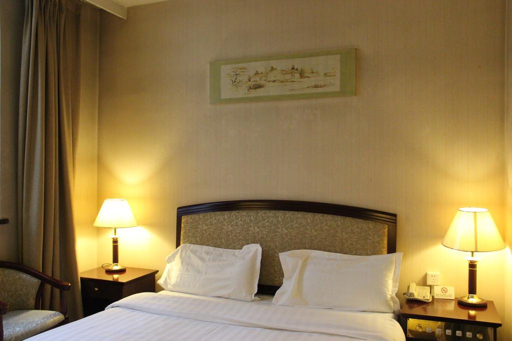 Super 8 Beijing Yizhuang Tianbao Hotel Quarto foto